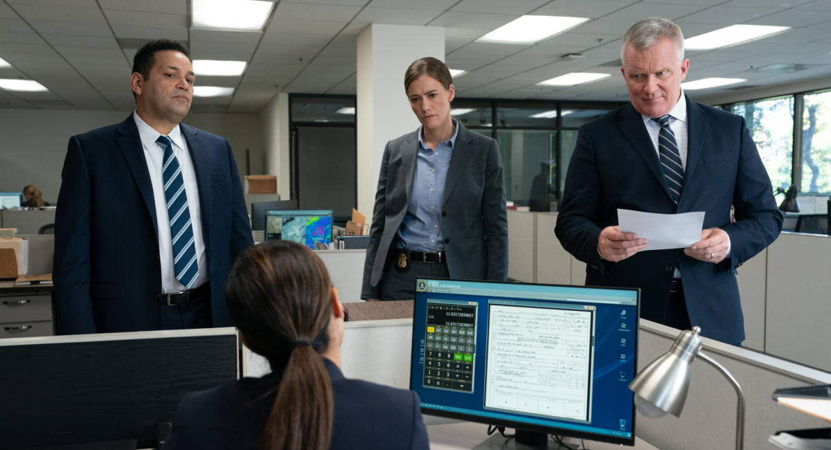 Anthony Michael Hall joins 'Bosch: Legacy' as Special Agent Barron.