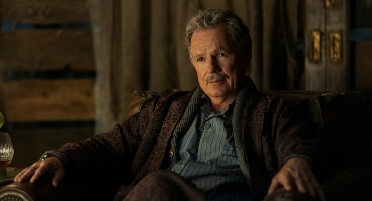 Bruce Greenwood as Roderick Usher in Netflix's 'The Fall of the House of Usher.'
