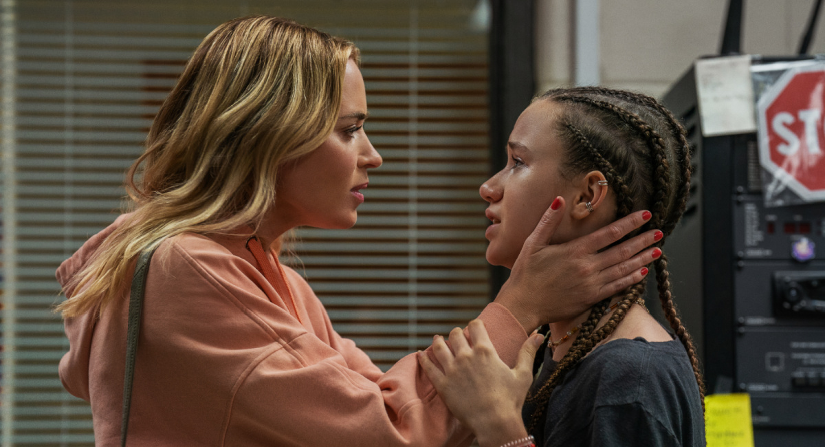 Emily Blunt as Liza and Chloe Coleman as Phoebe in 'Pain Hustlers.'