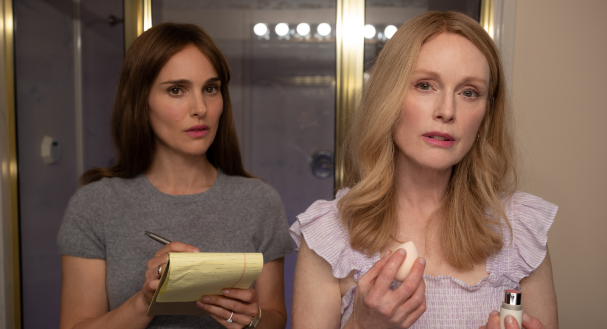 Natalie Portman as Elizabeth Berry and Julianne Moore as Gracie Atherton-Yoo in 'May December.'