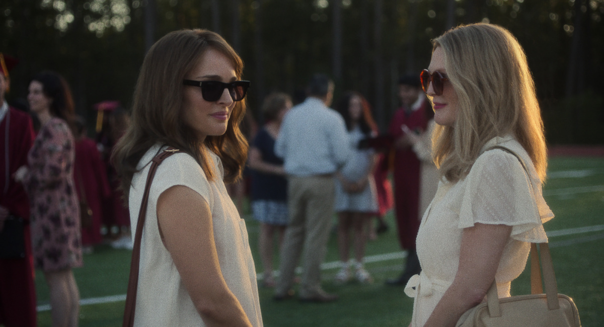 Natalie Portman as Elizabeth Berry with Julianne Moore as Gracie Atherton-Yoo in 'May December.'