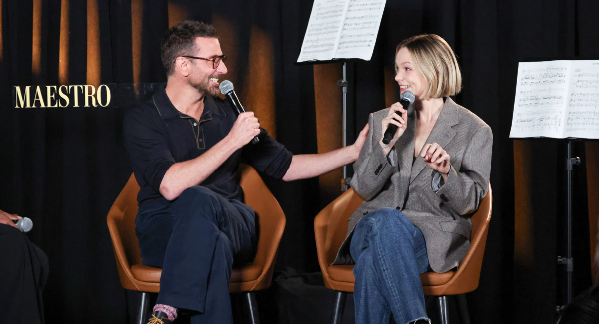 Bradley Cooper (Director/Writer/Producer) and Carey Mulligan at the 'Maestro' press conference.