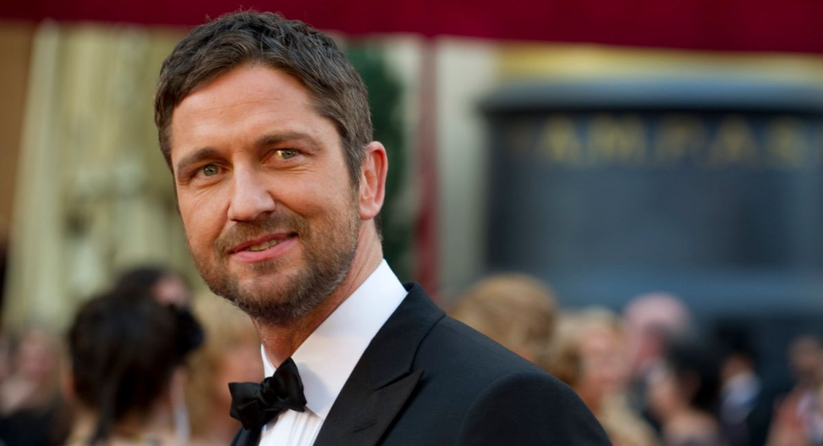 Presenter Gerard Butler arrives at the 82nd Annual Academy Awards at the Kodak Theatre in Hollywood, CA, on Sunday, March 7, 2010.