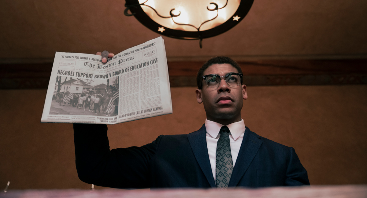 Malcolm X, played by Aaron Pierre, preaches in 'Genius: MLK/X.'