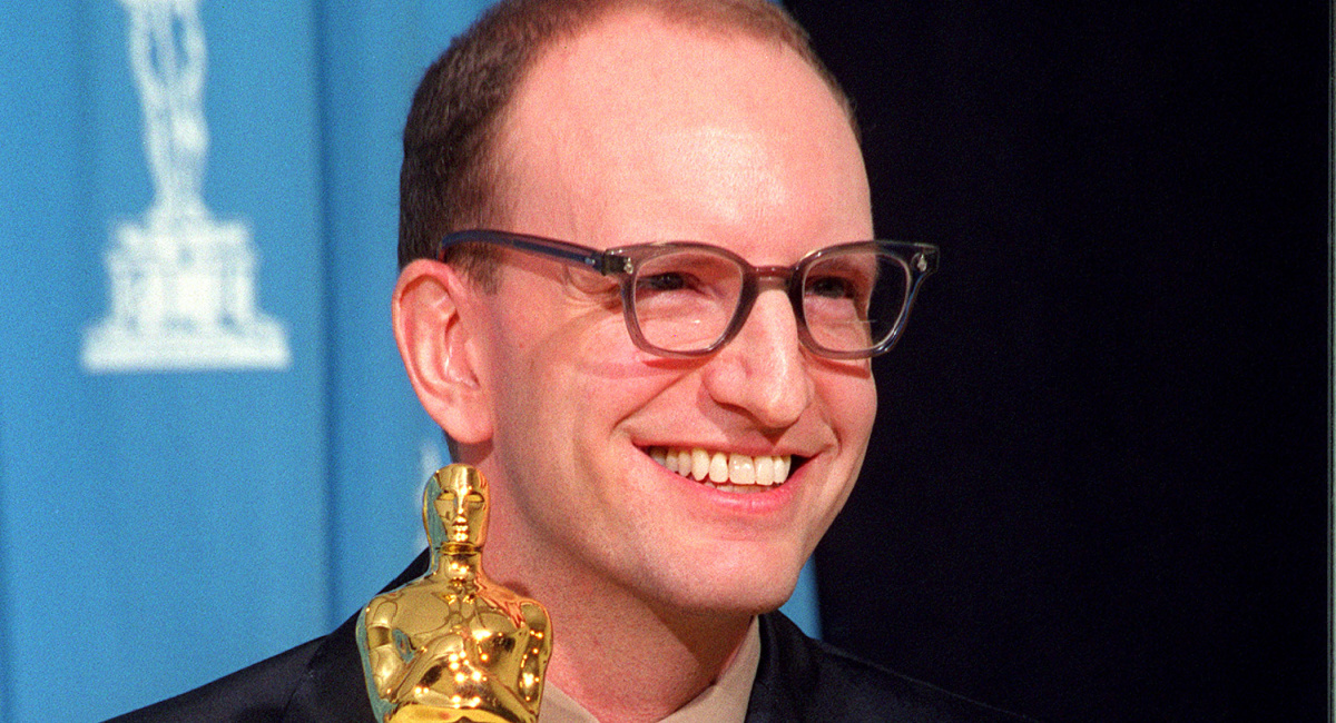 Steven Soderbergh, winner of the Best Director Oscar for the film 'Traffic' poses for a photo backstage at the 73rd Annual Academy Awards March 25 in Los Angeles.