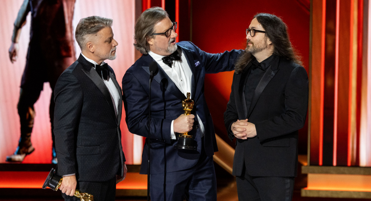 (L to R) Brad Booker, Dave Mullins and Sean Lennon accept the Oscar® for Animated Short Film during the live ABC telecast of the 96th Oscars® at the Dolby® Theatre at Ovation Hollywood on Sunday, March 10, 2024. Credit/Provider: Trae Patton ©A.M.P.A.S. Copyright: ©A.M.P.A.S.