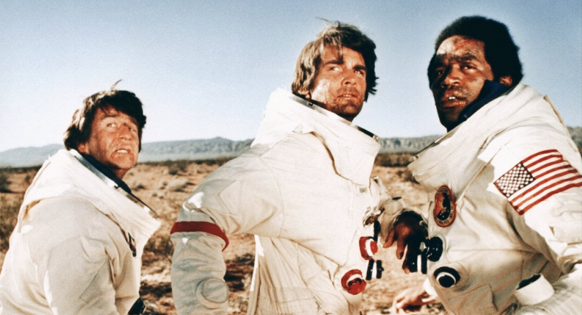Sam Waterston, James Brolin and O. J. Simpson in 'Capricorn One.'