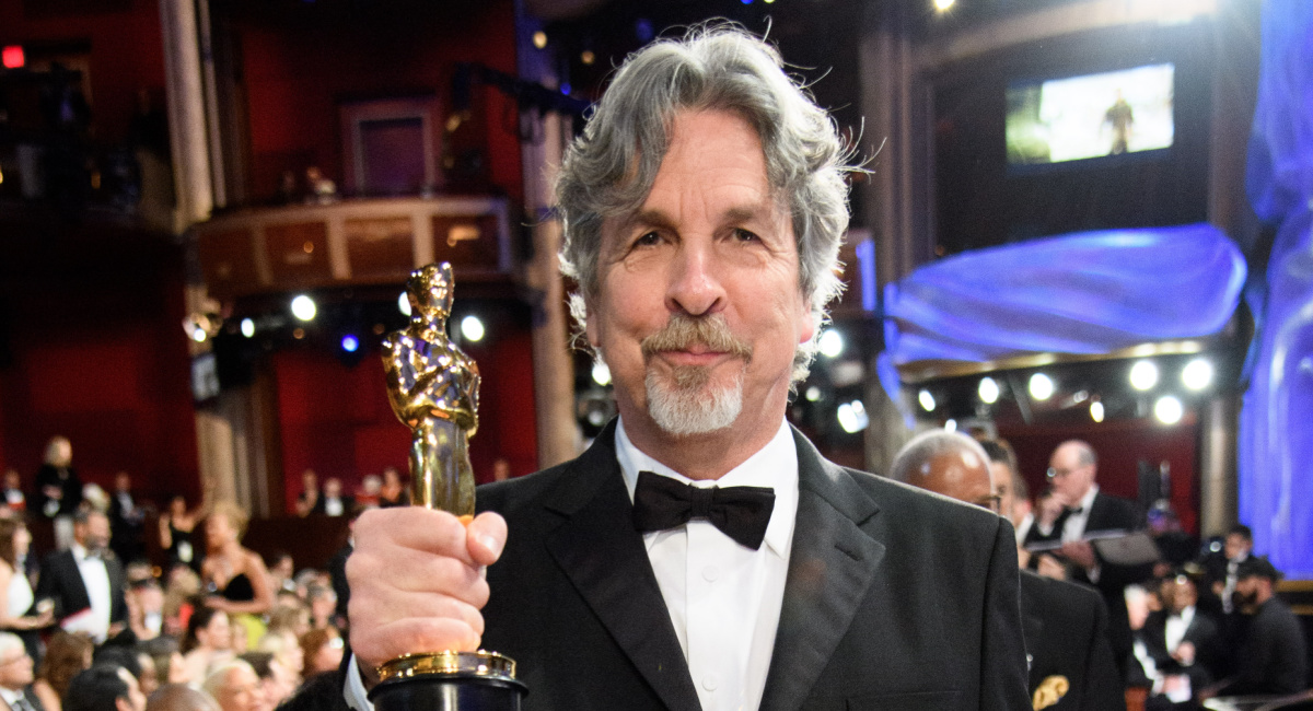 Peter Farrelly poses with the Oscar® for original screenplay during the live ABC Telecast of The 91st Oscars® at the Dolby® Theatre in Hollywood, CA on Sunday, February 24, 2019. Credit/Provider: Valerie Durant / ©A.M.P.A.S. Copyright: ©A.M.P.A.S.