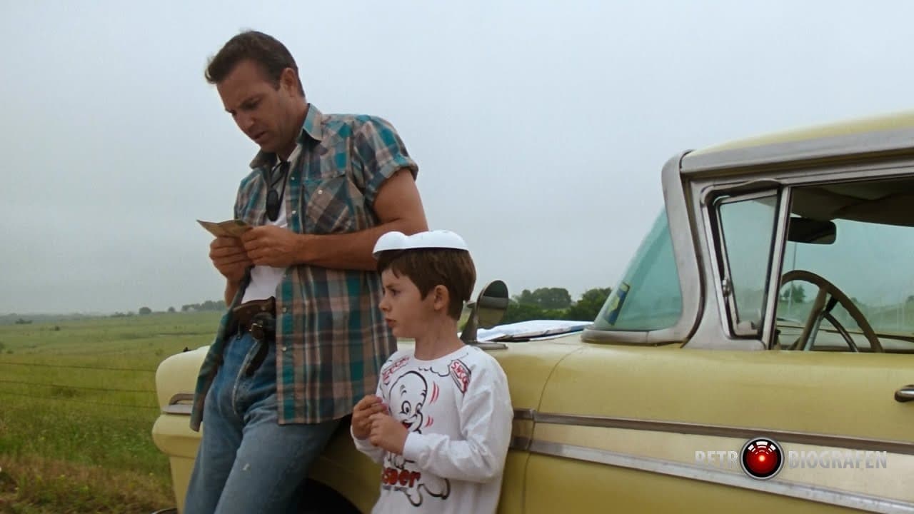 Kevin Costner and T. J. Lowther in 'A Perfect World'.