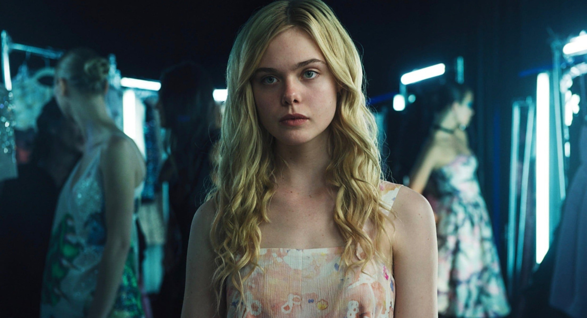 Elle Fanning In Talks For New ‘Predator’ Movie ‘Badlands’ | Moviefone