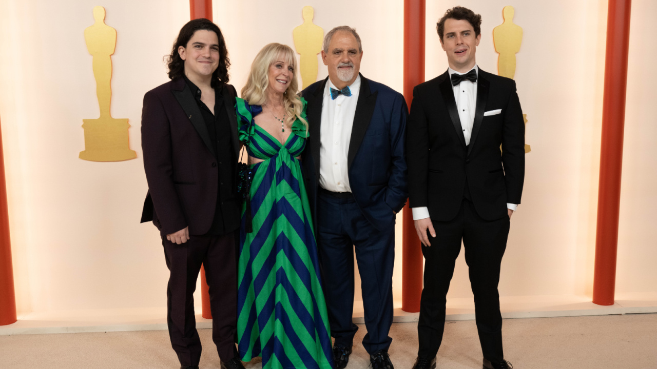 Oscar® nominee Jon Landau and guests arrives on the red carpet of the 95th Oscars® at the Dolby® Theatre at Ovation Hollywood on Sunday, March 12, 2023. Credit/Provider: Kyusung Gong / ©A.M.P.A.S. Copyright: ©A.M.P.A.S.