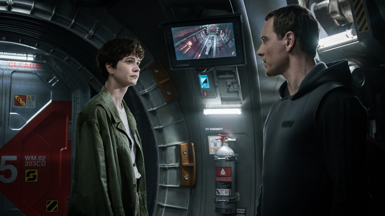 Katherine Waterston and Michael Fassbender in 'Alien: Covenant'.