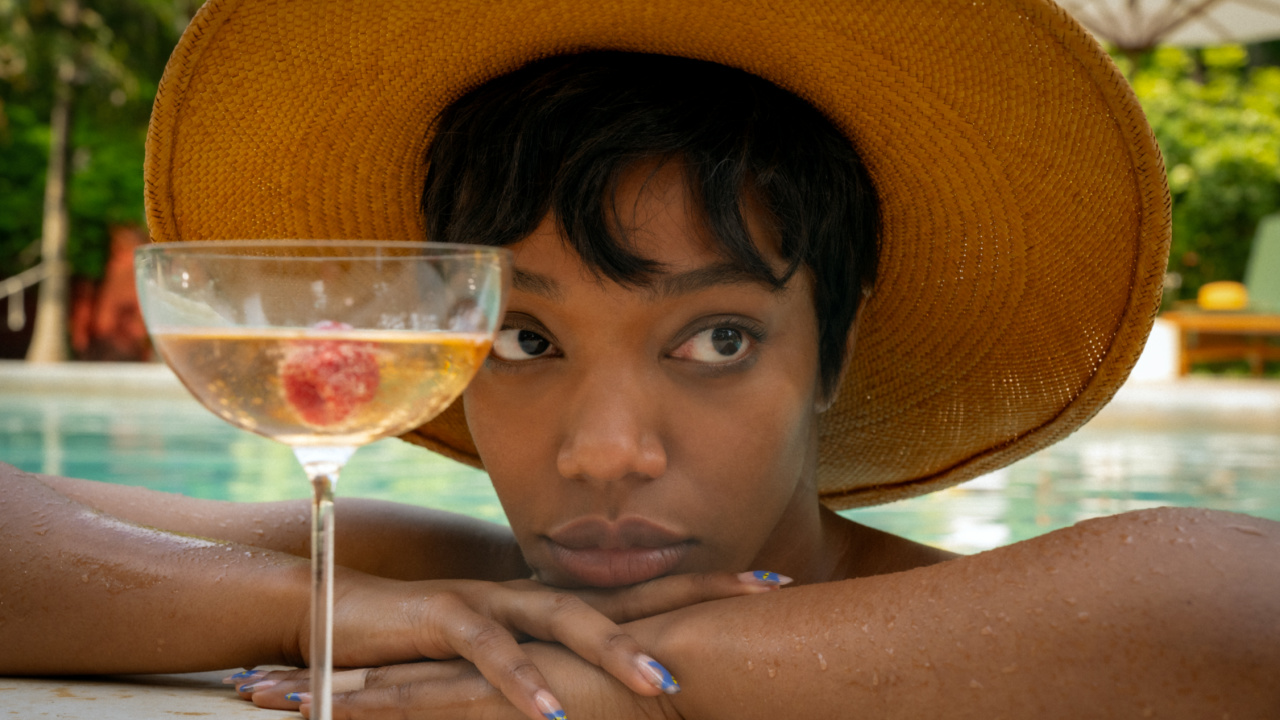 (L to R) Naomi Ackie stars as Frida in director Zoë Kravitz's 'Blink Twice', an Amazon MGM Studios film.