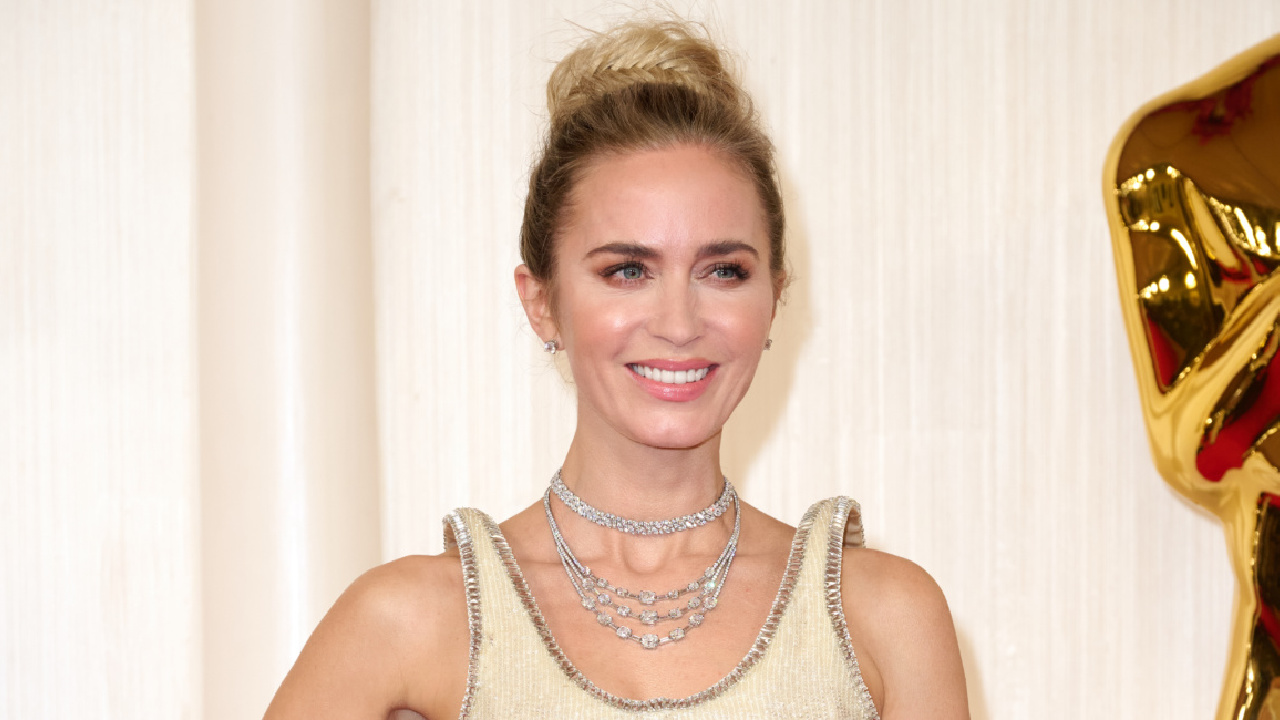 Oscar® nominee Emily Blunt arrives on the red carpet of the 96th Oscars® at the Dolby® Theatre at Ovation Hollywood on Sunday, March 10, 2024. Credit/Provider: Mike Baker / ©A.M.P.A.S. Copyright: ©A.M.P.A.S.