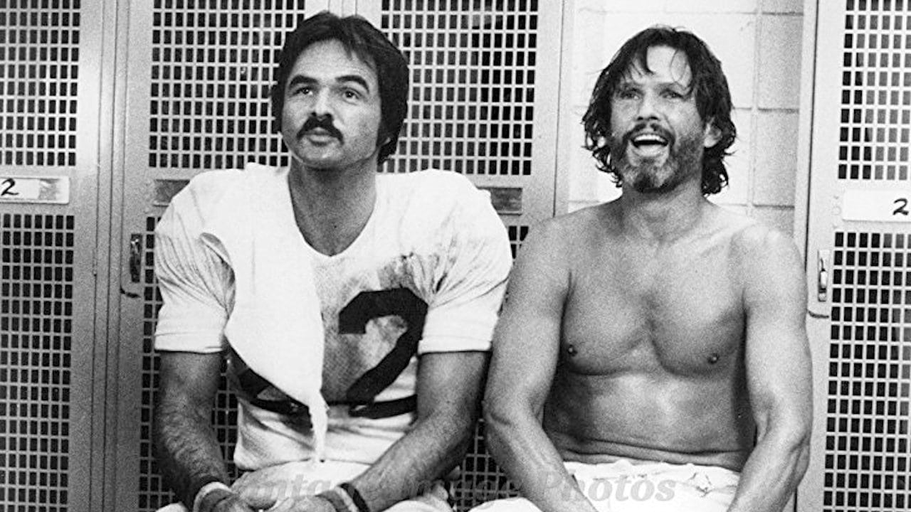 (L to R) Burt Reynolds and Kris Kristofferson in 'Semi-Tough'. Photo: United Artists.