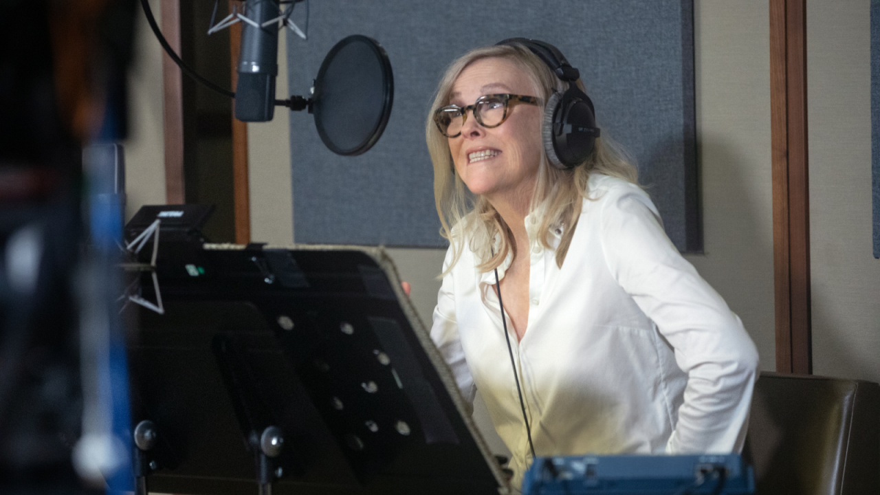 Catherine O’Hara ADR for 'The Wild Robot' at DreamWorks Animation in Glendale, CA on Monday, April 24, 2023. Photo: Al Seib/ABImages. © DreamWorks Animation LLC.