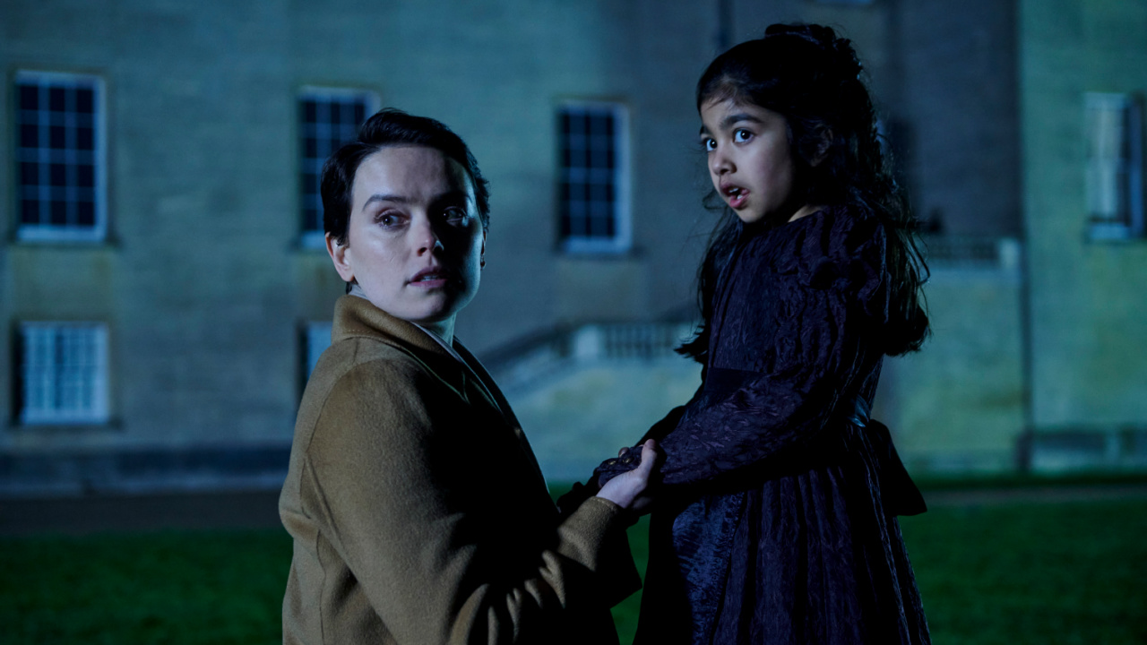 (L to R) Daisy Ridley and Hiba Ahmed star in 'Magpie'. Photo: Rob Baker Ashton.