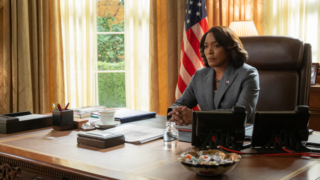 Angela Bassett as President Mitchell in 'Zero Day'. Photo: Courtesy of Jojo Whilden/Netflix © 2024.