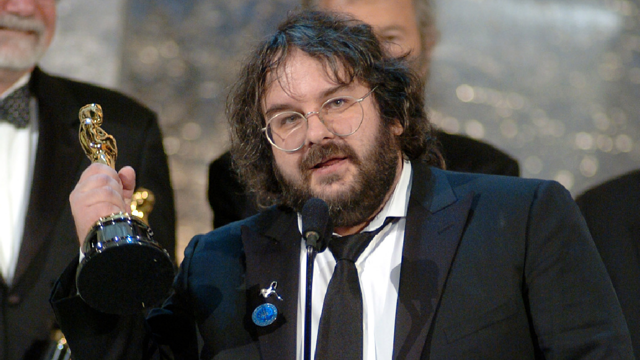 Peter Jackson accepts the Academy Award for Best Picture for "The Lord of the Rings: The Return of the King" during the 76th Annual Academy Awards from the Kodak Theatre in Hollywood, CA on Sunday, February 29, 2004. Credit/Provider: HO. Copyright: AMPAS.