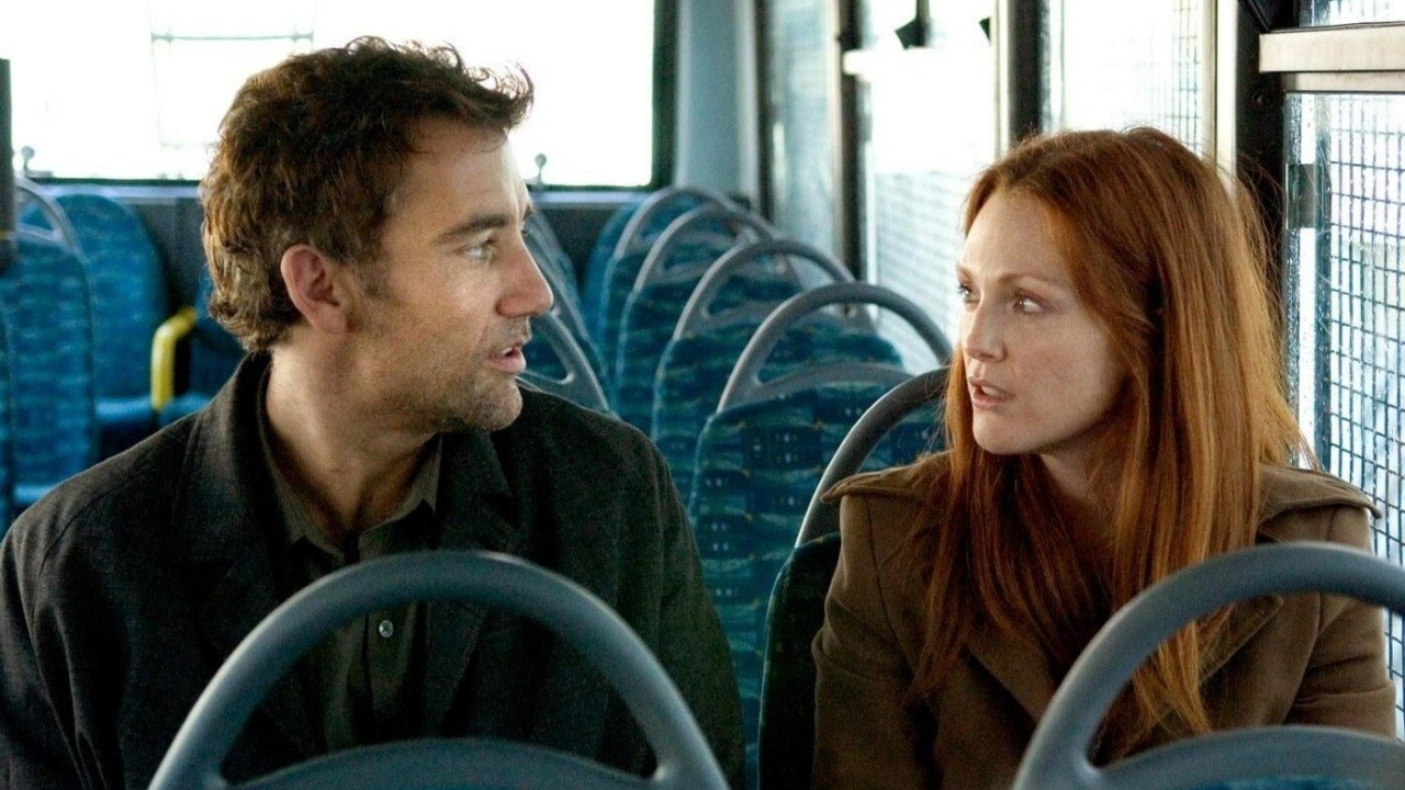 (L to R) Clive Owen and Julianne Moore in 'Children of Men'. Photo: Universal Pictures.