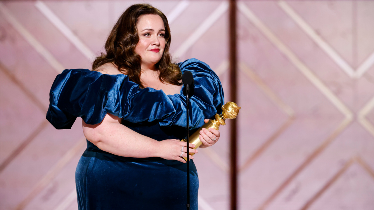 Jessica Gunning accepts the award for Female Supporting Actor - Television at the 82nd Annual Golden Globe Awards, airing live from the Beverly Hilton in Beverly Hills, California on Sunday, January 5, 2025, at 8 PM ET/5 PM PT, on CBS and streaming on Paramount+. Photo: Sonja Flemming/CBS ©2025 CBS Broadcasting, Inc. All Rights Reserved.