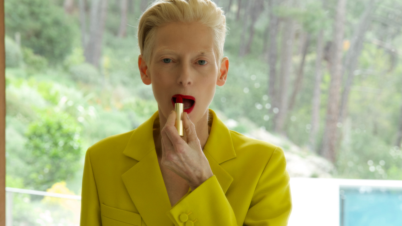 Tilda Swinton in 'The Room Next Door'. Photo: Warner Bros. Pictures.