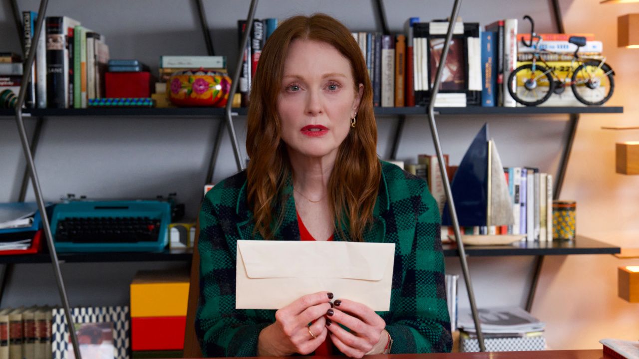 Julianne Moore in 'The Room Next Door'. Photo: Warner Bros. Pictures.