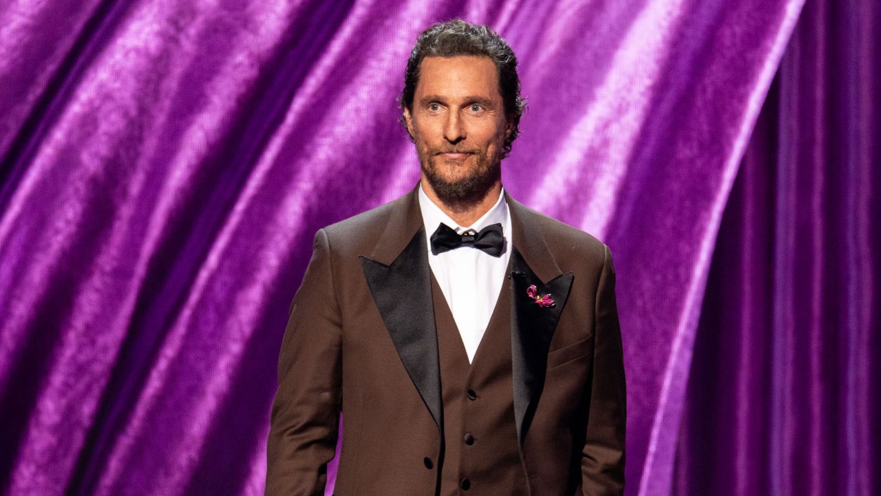 Matthew McConaughey presents a nominee for Oscar® for Actor in a Leading Role during the live ABC telecast of the 96th Oscars® at the Dolby® Theatre at Ovation Hollywood on Sunday, March 10, 2024. Credit/Provider: Trae Patton / ©A.M.P.A.S. Copyright: ©A.M.P.A.S.