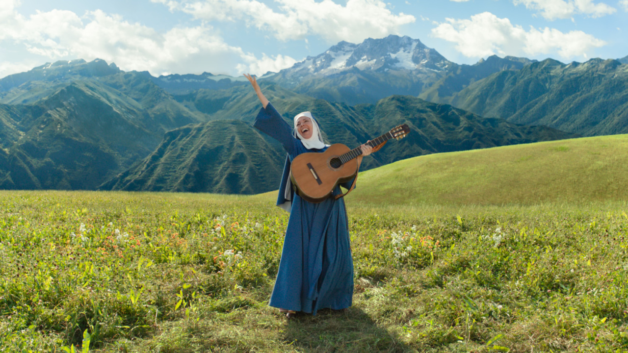 Oliva Coleman in 'Paddington in Peru'. Photo: Sony Pictures.