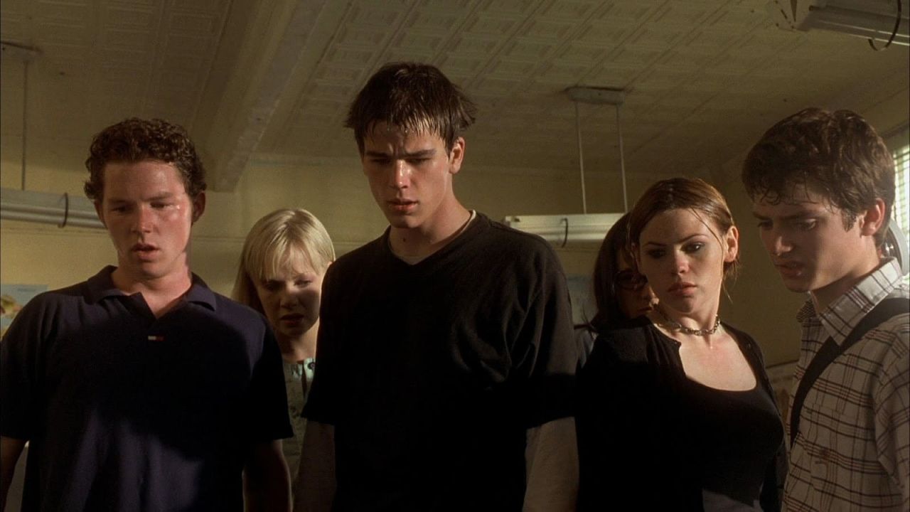 (L to R) Shawn Hatosy, Laura Harris, Josh Hartnett, Clea DuVall and Elijah Wood in 1996's 'The Faculty'. Photo: Miramax Films.