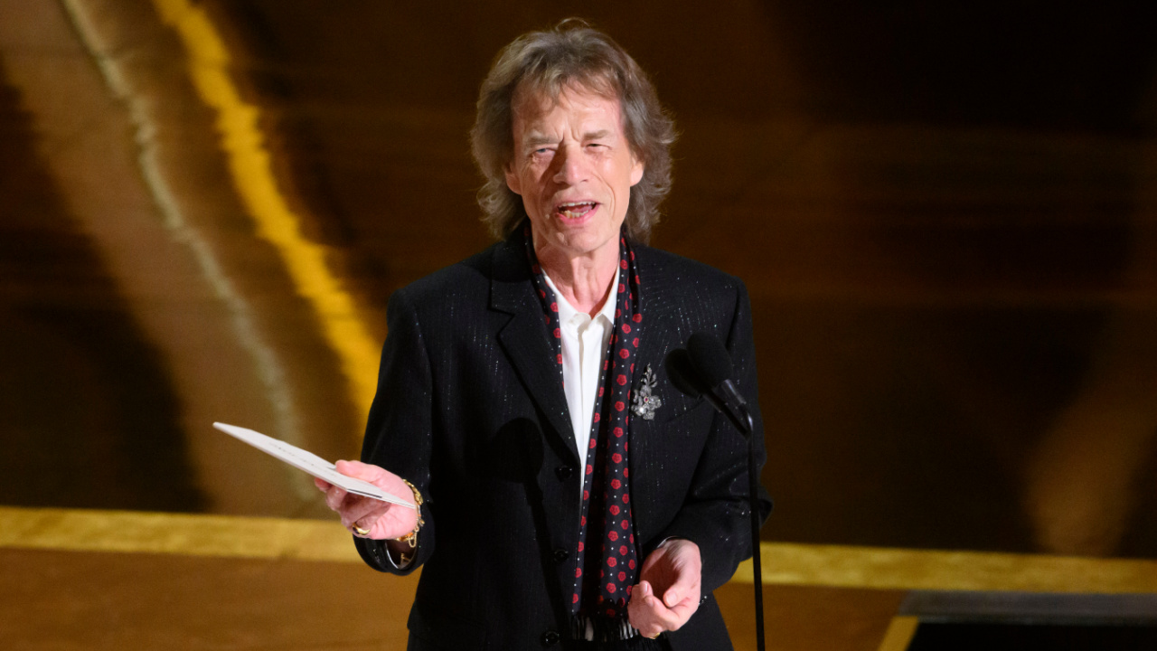 Mick Jagger presents the Oscar® for Original Song during the live ABC Telecast of the 97th Oscars® at the Dolby® Theatre at Ovation Hollywood on Sunday, March 2, 2025. Credit/Provider: Phil McCarten / The Academy. Copyright: ©A.M.P.A.S.