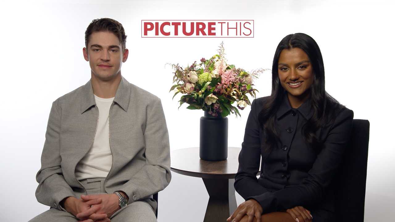 Wawancara ‘Picture This’: Simone Ashley dan Hero Fiennes Tiffin