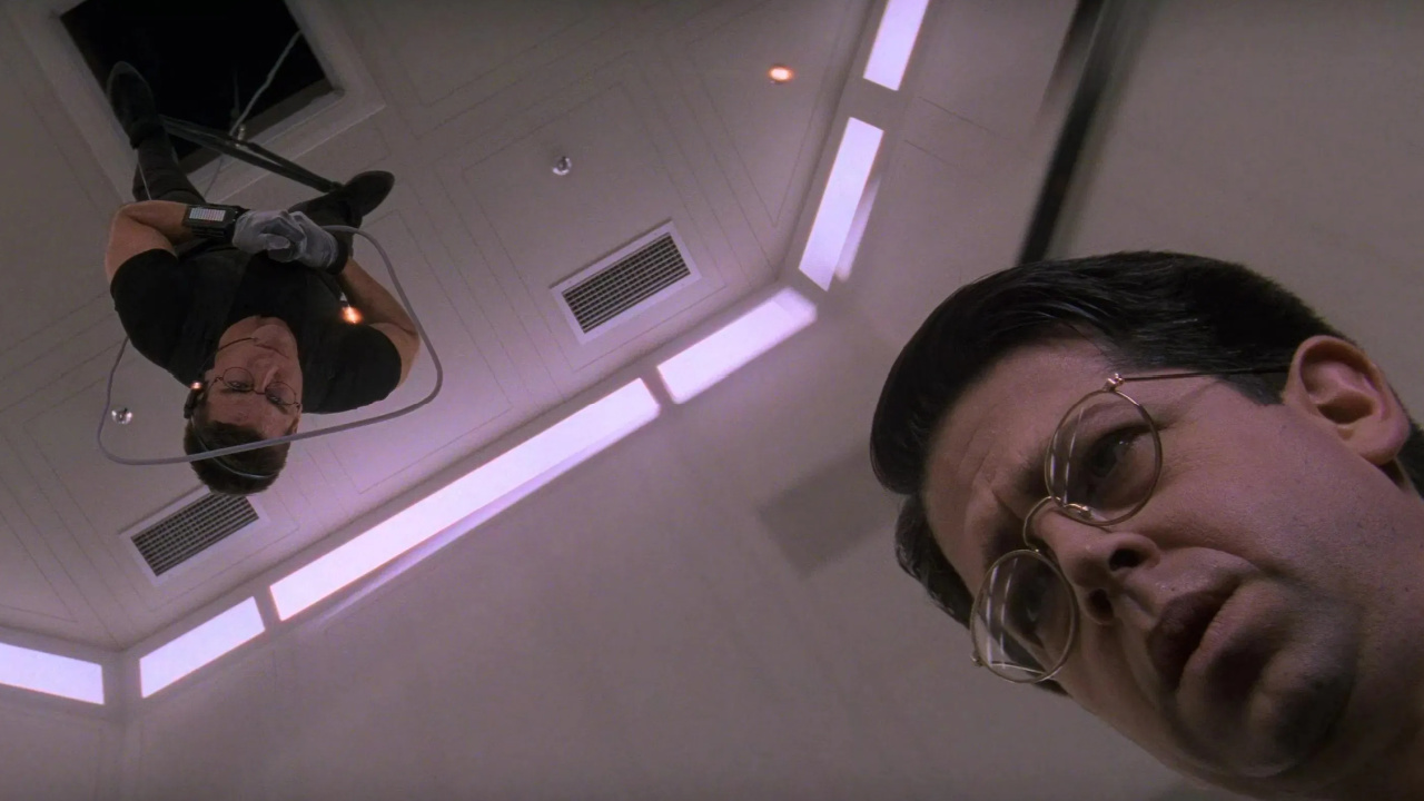 (L to R) Tom Cruise and Rolf Saxon in 'Mission: Impossible'. Photo: Paramount Pictures.