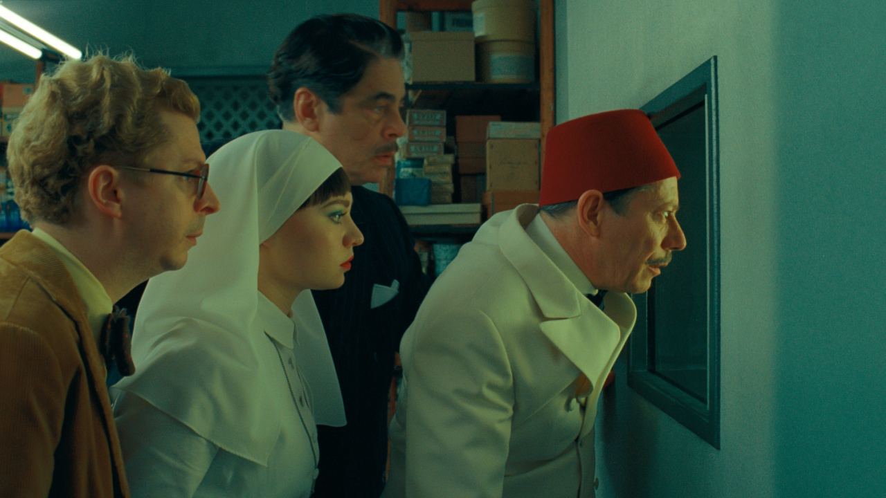 (L to R) Michael Cera as Bjorn, Mia Threapleton as Liesl, Benicio Del Toro as Zsa-Zsa Korda, and Mathieu Amalric as Marseille Bob in director Wes Anderson's 'The Phoenician Scheme', a Focus Features release. Credit: Courtesy of TPS Productions/Focus Features © 2025 All Rights Reserved.