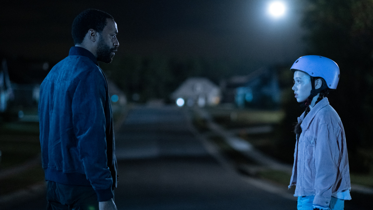 (Left) Chiwetel Ejiofor in 'The Life of Chuck'. Photo: Neon.