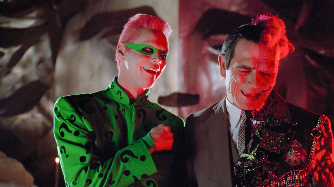 (L to R) Tommy Lee Jones as Two-Face and Jim Carrey as the Riddler in 'Batman Forever.' Photo: Warner Bros.