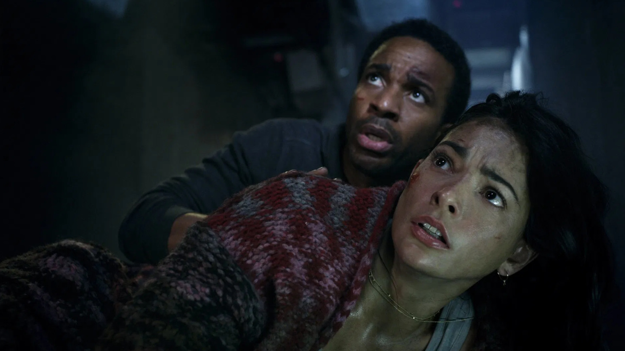 (L to R) André Holland and Natalie Martinez in 'Battle at Big Rock'. Photo: Universal Pictures.