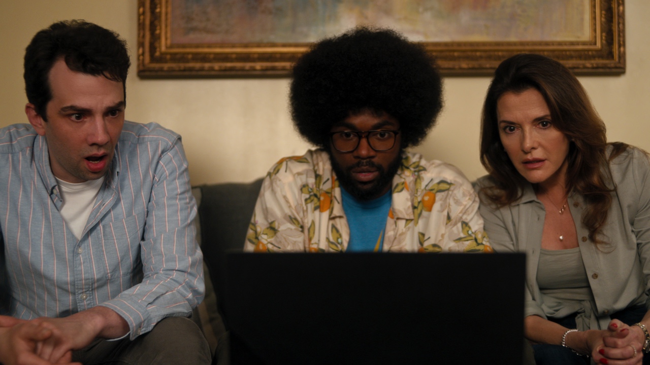 (L t R) Jay Baruchel as Carter Perlmutter, Milan Carter as Barry Putt, Fabiana Udenio as Tally Brunner in episode 203 of 'Fubar.' Photo: Courtesy of Netflix © 2025