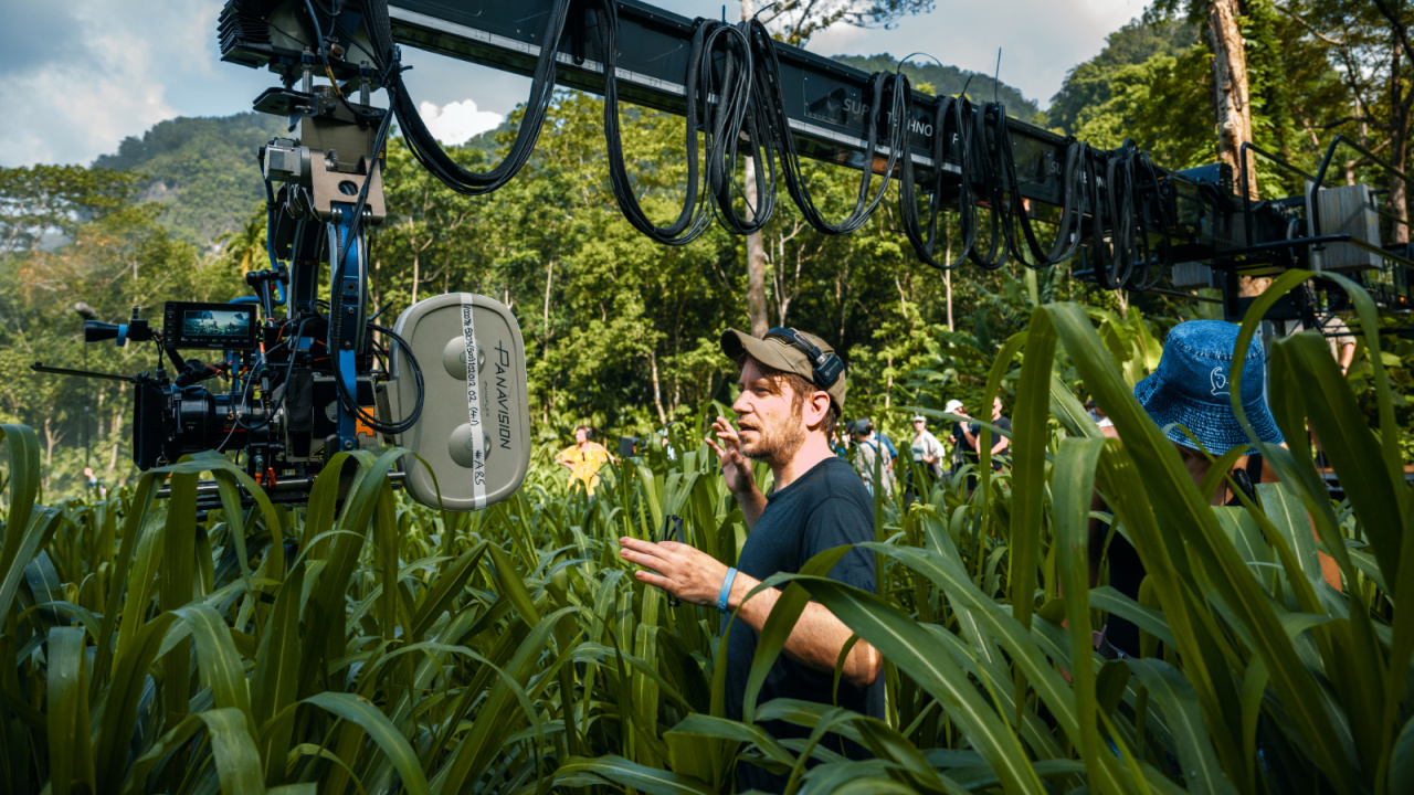 Director Gareth Edwards on the set of 'Jurassic World Rebirth', directed by Gareth Edwards. Photo: Universal Pictures.