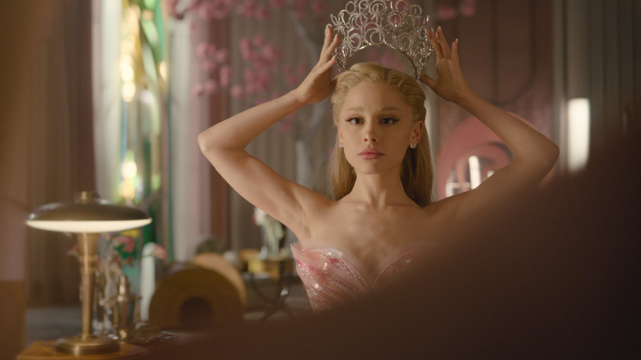 Ariana Granda is Glinda in 'Wicked For Good', directed by Jon M. Chu. Photo: Universal Pictures.