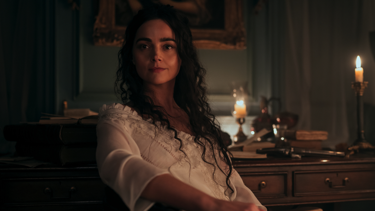Jenna Coleman as Lady Johanna in episode 206 of 'The Sandman.' Photo: Ed Miller/Netflix © 2025.