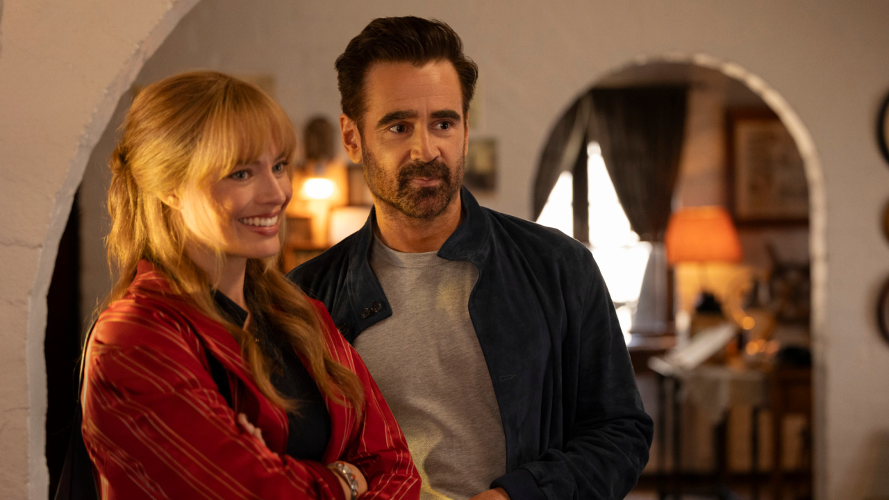 (L to R) Margot Robbie and Colin Farrell star in 'A Big Bold Beautiful Journey'. Photo: Matt Kennedy. © 2025 CTMG, Inc. All Rights Reserved. ALL IMAGES ARE PROPERTY OF SONY PICTURES ENTERTAINMENT INC. FOR PROMOTIONAL USE ONLY. SALE, DUPLICATION OR TRANSFER OF THIS MATERIAL IS STRICTLY PROHIBITED.