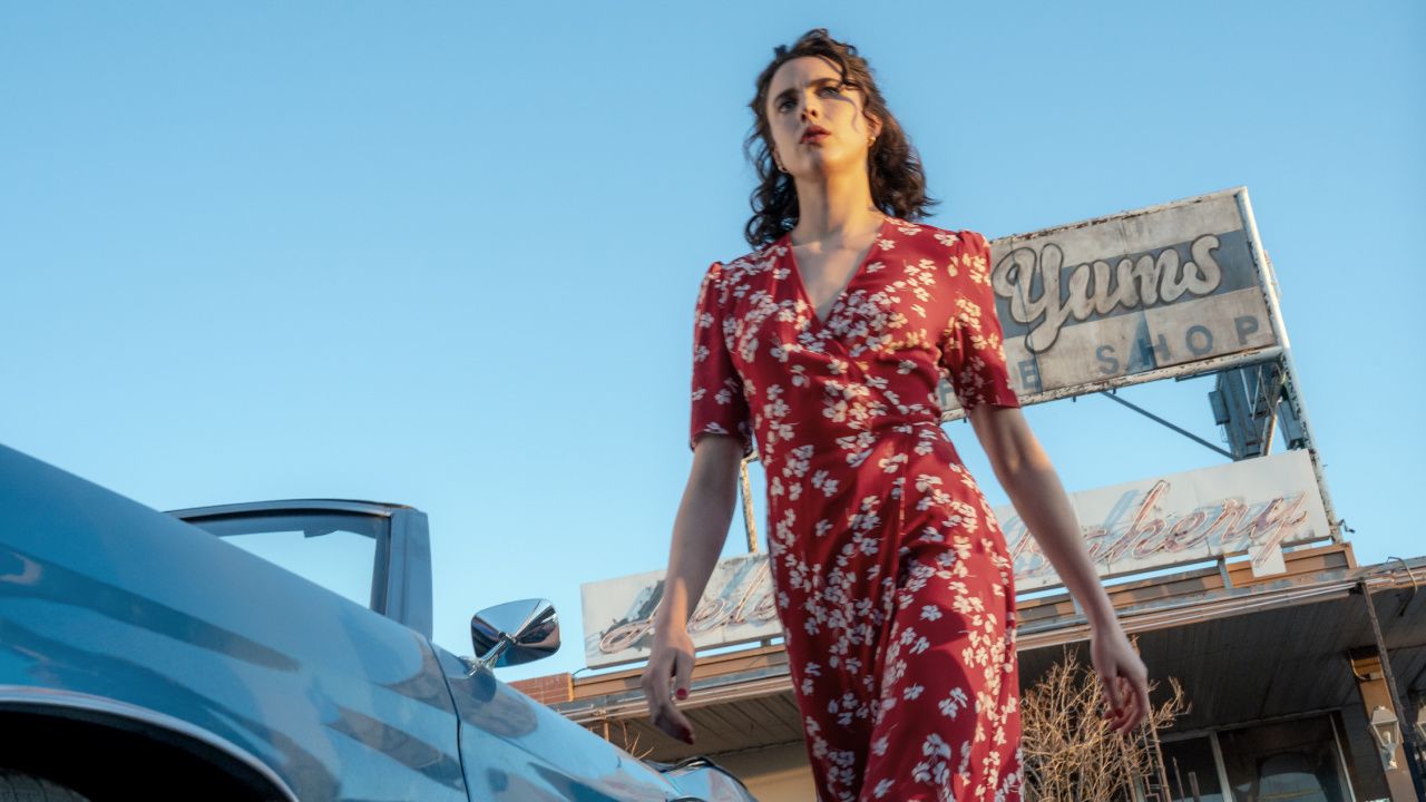 Margaret Qualley stars as Honey O’Donahue in writer/director Ethan Coen’s 'Honey Don't!', a Focus Features release. Credit: Karen Kuehn / © 2025 Focus Features LLC.