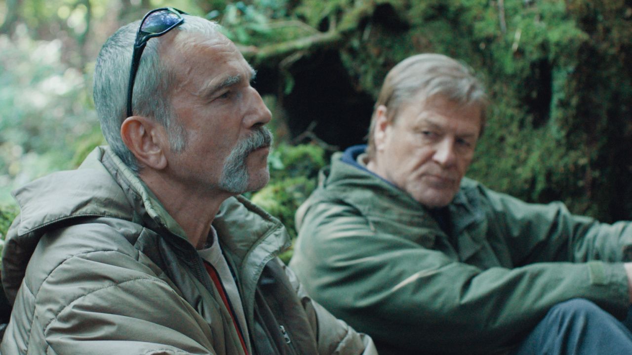 (L to R) Daniel Day-Lewis as Ray and Sean Bean as Jem in director Ronan Day-Lewis’ 'Anemone', a Focus Features release. Credit: Courtesy of Focus Features / © 2025 FOCUS FEATURES LLC.