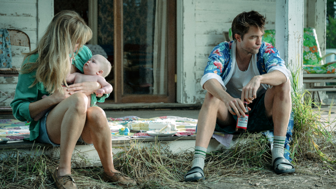 (L to R) Jennifer Lawrence and Robert Pattinson in 'Die My Love'. Photo: Kimberley French/Mubi.