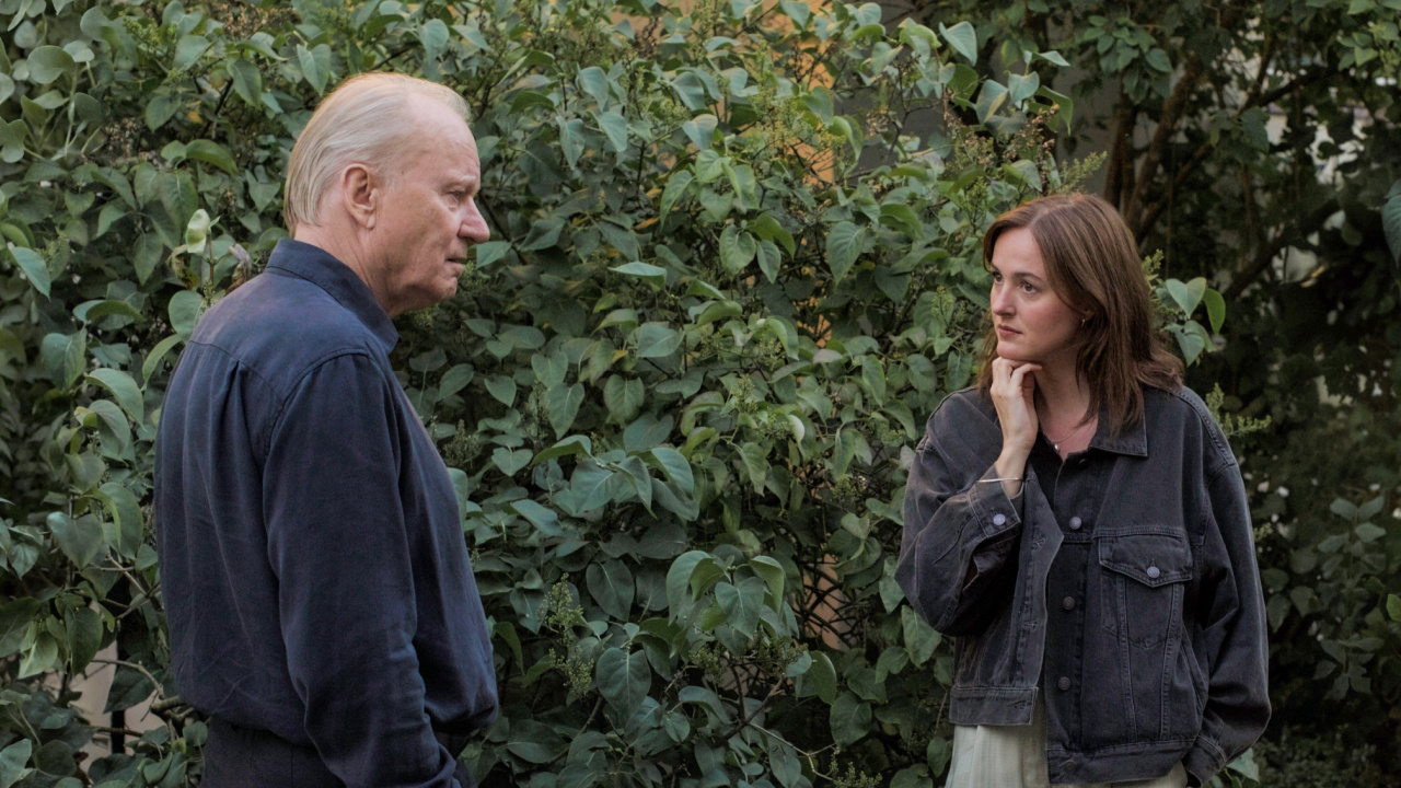 (L to R) Stellan Skarsgård and Renate Reinsve in 'Sentimental Value'. Photo: Christian Belgaux.