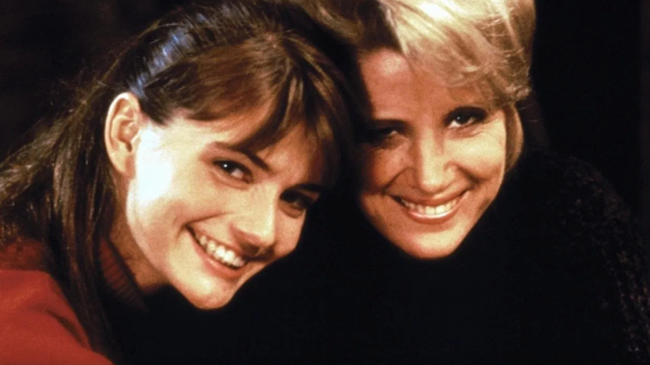 (L to R) Paulina Porizkova and Sally Kirkland in 'Anna'. Photo: Vestron Pictures.