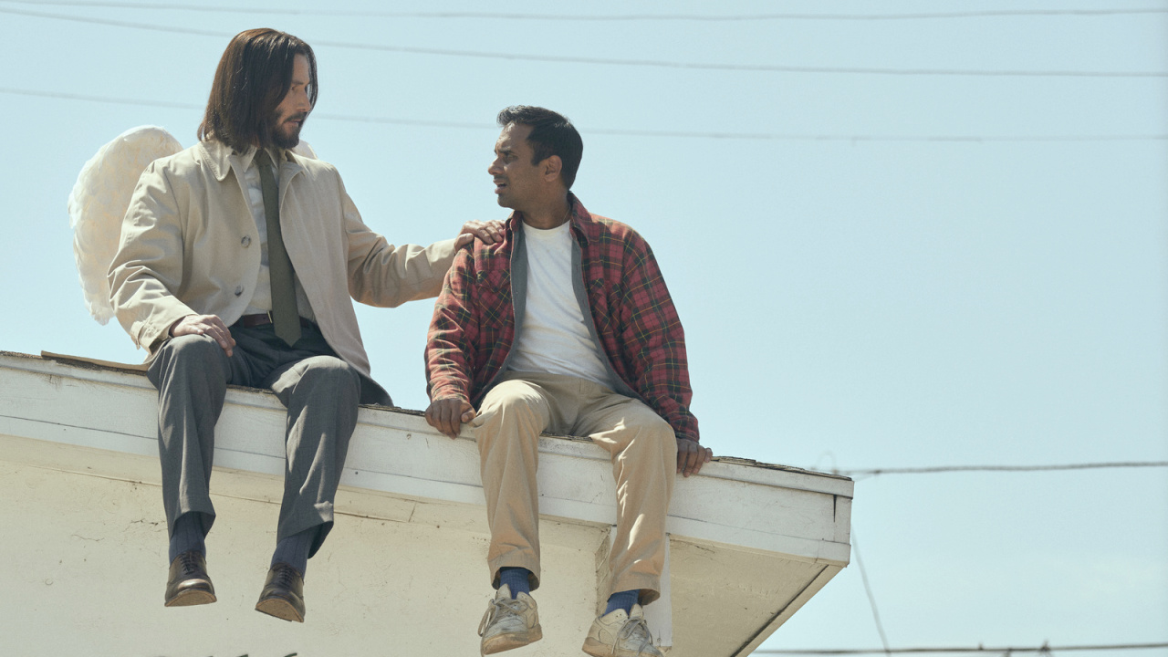 (L to R) Keanu Reeves and Aziz Ansari in 'Good Fortune'. Photo: Lionsgate.