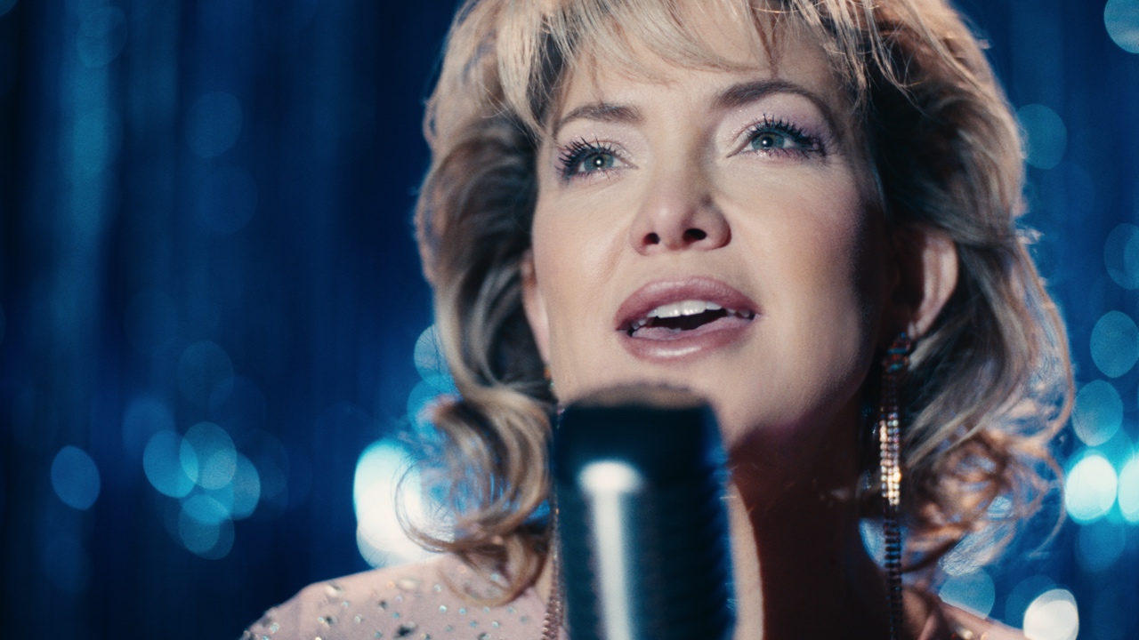 Kate Hudson as Claire Sardina in director Craig Brewer's 'Song Sung Blue', a Focus Features release. Credit: Sarah Shatz/Focus Features © 2025 All Rights Reserved.
