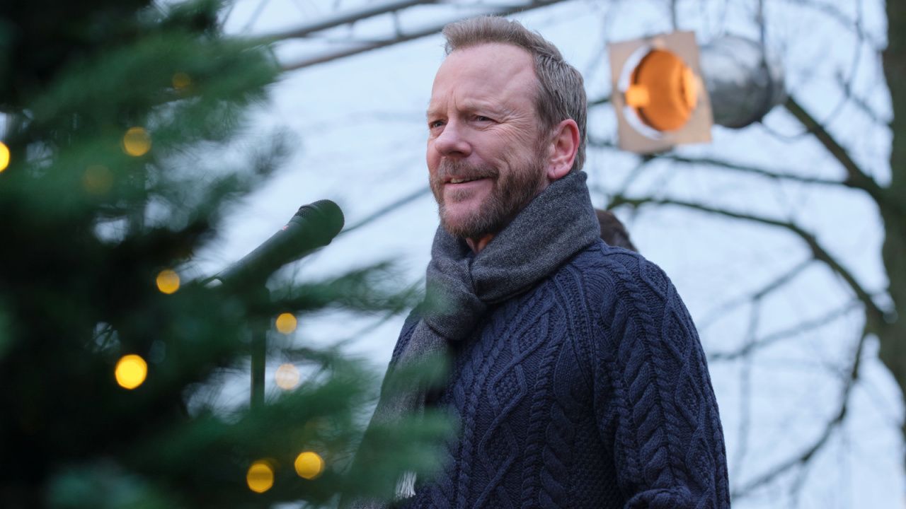 Kiefer Sutherland stars in 'Tinsel Town'. Photo: Brainstorm Media.